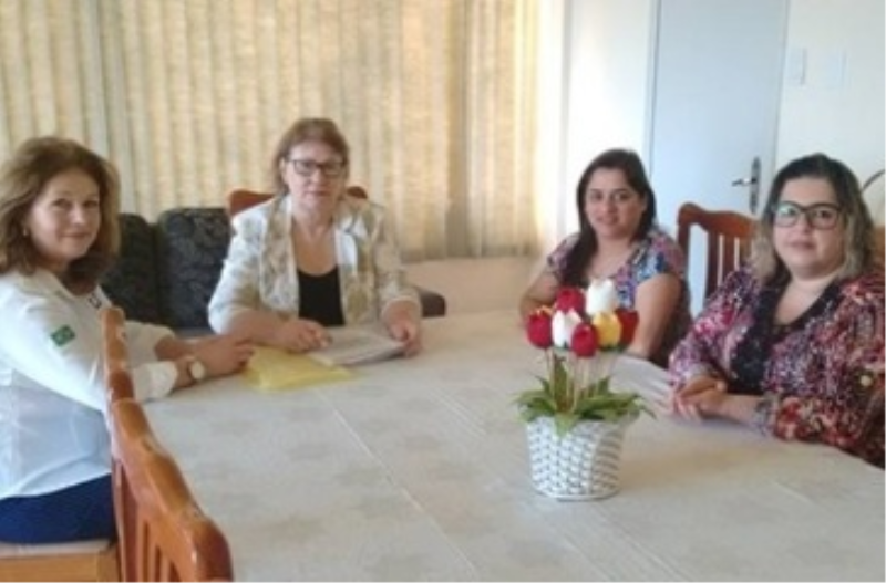 Prefeita assina Termo de Compromisso de Estágio Supervisionado com UNOPAR